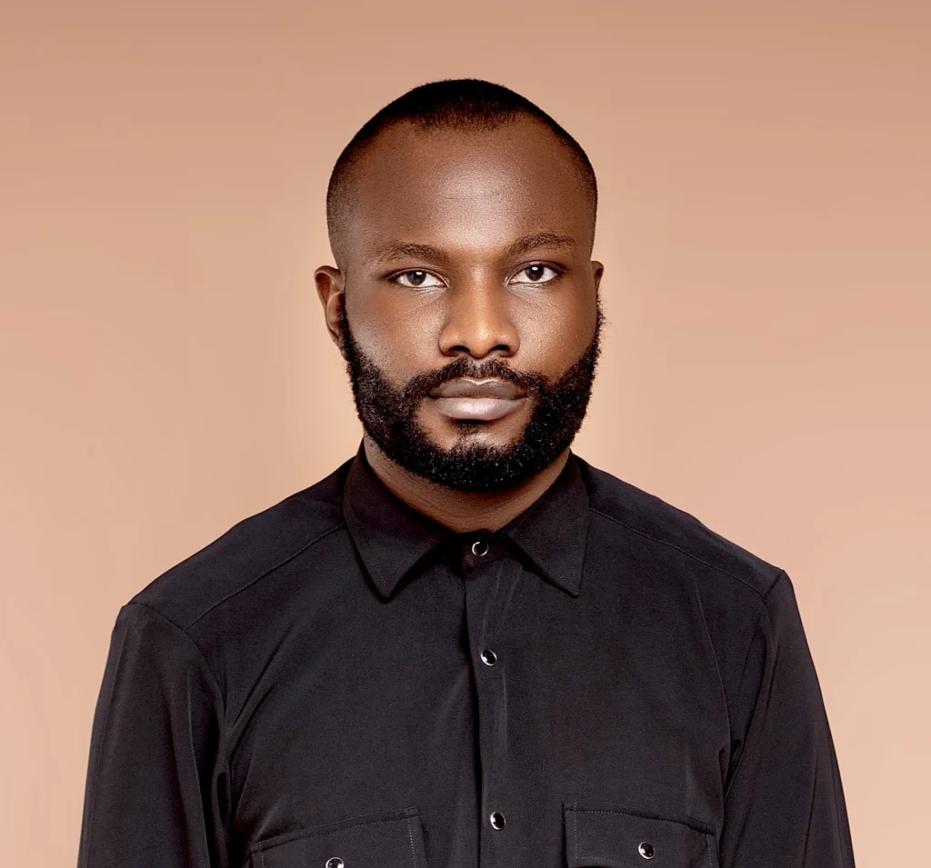 OSIEKA OSINIMU ALAO is a Nigerian writer, poet, and literary critic. He was First Runner Up in the 2023 Rhonda Gail Williford Award for Poetry. His works are featured in The Offing, ANMLY, The Shore, Lumiere Review, and elsewhere. He is @OOAlao_ on X and Instagram.